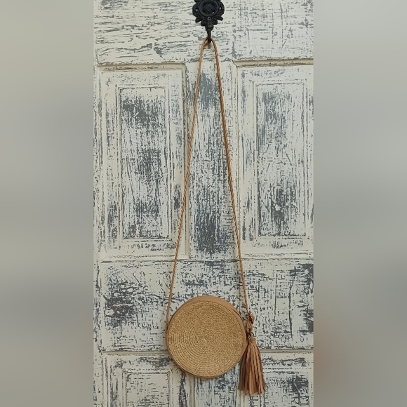 Art Class Wicker/Straw Round Purse - Picture 3 of 7